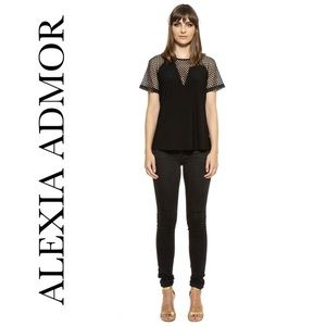 ✨ ALEXIA ADMOR VALERIA MESH INSET RAGLAN TOP